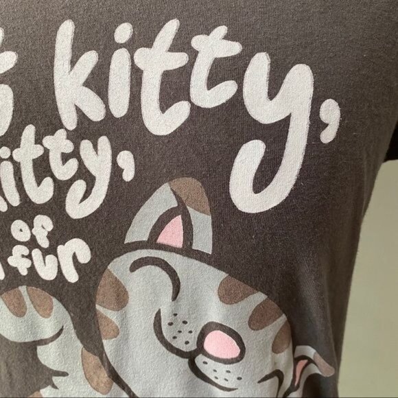Big Bang Theory Soft Kitty Shirt - Picture 3 of 8